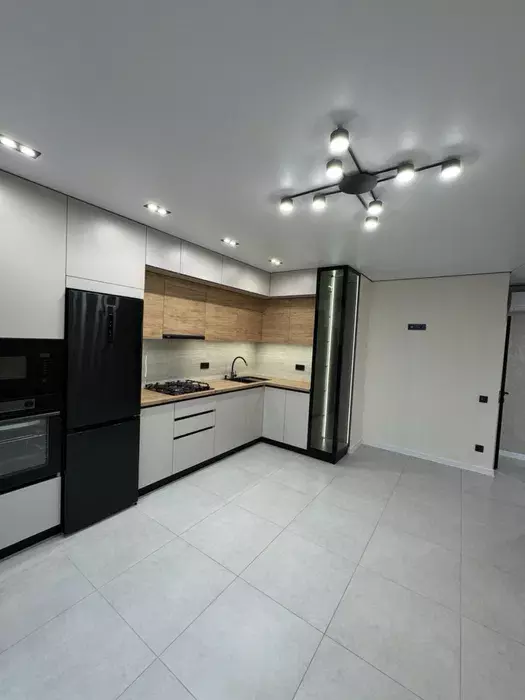 1� �� IQ House ���� 1