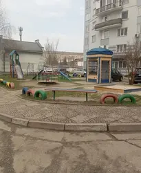 ПРОДАЮ - центр, 2кімн квартиру фото 3 ПРОДАЮ - центр, 2кімн квартиру фото 3