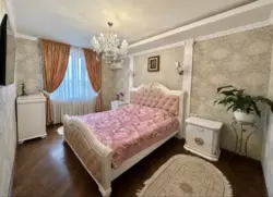 2х рівнева шикарна квартира у центрі Івано-Франківська 173 м2 фото 4 2х рівнева шикарна квартира у центрі Івано-Франківська 173 м2 фото 4