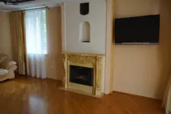 3-кімнатна квартира в центрі фото 1 3-кімнатна квартира в центрі фото 1