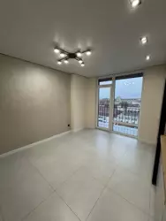 1� �� IQ House ���� 9