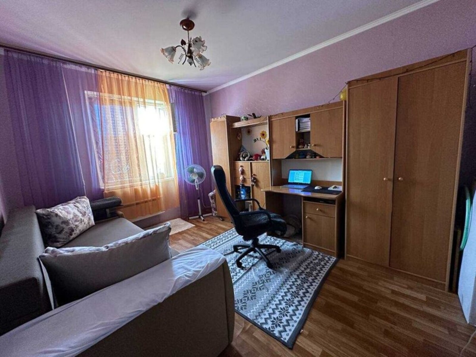 Продається 3-х кімнатна квартира. фото 1 Продається 3-х кімнатна квартира. фото 1