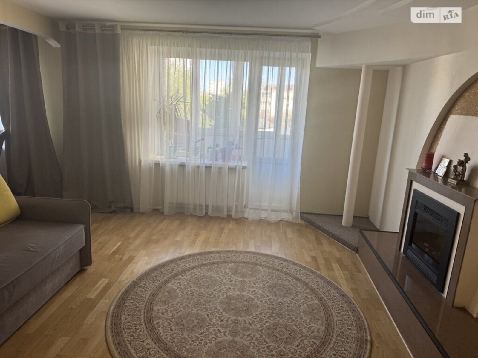 Продаж 3-кімнатної квартири з ремонтом, меблями та технікою. Поруч ТРЦ Глобал. фото 1 Продаж 3-кімнатної квартири з ремонтом, меблями та технікою. Поруч ТРЦ Глобал. фото 1