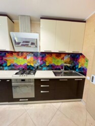 ��������� ������������ �������� 105�2 � ������ ������� 140 000 $ ���� 11