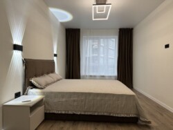  1-       Grand City  2