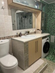 Продається простора 4-х кімнатна квартира в самому центрі міста.. фото 10 Продається простора 4-х кімнатна квартира в самому центрі міста.. фото 10