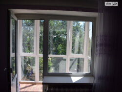 Продається двокімнатна квартира в центрі по вул. Володимирська фото 3 Продається двокімнатна квартира в центрі по вул. Володимирська фото 3