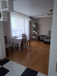 продається 4-х кімнатна квартира в центрі. 92 000 $ фото 2 продається 4-х кімнатна квартира в центрі. 92 000 $ фото 2