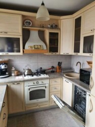 Будинок розташований в центральній частині міста по вулиці Гоголівській недалеко «Глобала» фото 3 Будинок розташований в центральній частині міста по вулиці Гоголівській недалеко «Глобала» фото 3