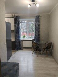  1        . 50 000 $  2