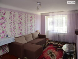 Продається двокімнатна квартира в центрі по вул. Володимирська фото 1 Продається двокімнатна квартира в центрі по вул. Володимирська фото 1