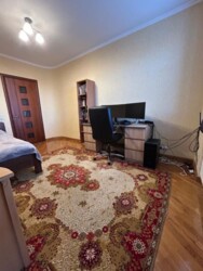 Продається простора 4-х кімнатна квартира в самому центрі міста.. фото 11 Продається простора 4-х кімнатна квартира в самому центрі міста.. фото 11