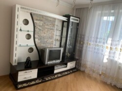  3   ..    75 000 $  3