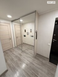 Продаж квартири з ремонтом по вул. Маршала Жукова фото 5 Продаж квартири з ремонтом по вул. Маршала Жукова фото 5