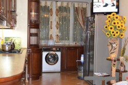 ������ 2-������ 4-� ��. �������� 108.6 ��. � �� ���. �������� ���� 4