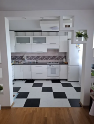 продається 4-х кімнатна квартира в центрі. 92 000 $ фото 1 продається 4-х кімнатна квартира в центрі. 92 000 $ фото 1