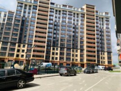 �� �Grand City Dombrovskyi� ���� 14