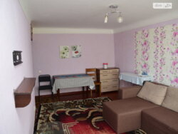 Продається двокімнатна квартира в центрі по вул. Володимирська фото 2 Продається двокімнатна квартира в центрі по вул. Володимирська фото 2