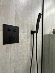 ������� �������� � ������� �� �������� 99 500 $ ���� 23