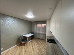 ������ �������� 73 500 $ ��: ����������� ������� ���� 8