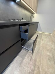 ������� �������� � ������� �� �������� 99 500 $ ���� 18