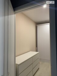 Продається простора однокімнатна квартира в Жк «Вернісаж». фото 3 Продається простора однокімнатна квартира в Жк «Вернісаж». фото 3