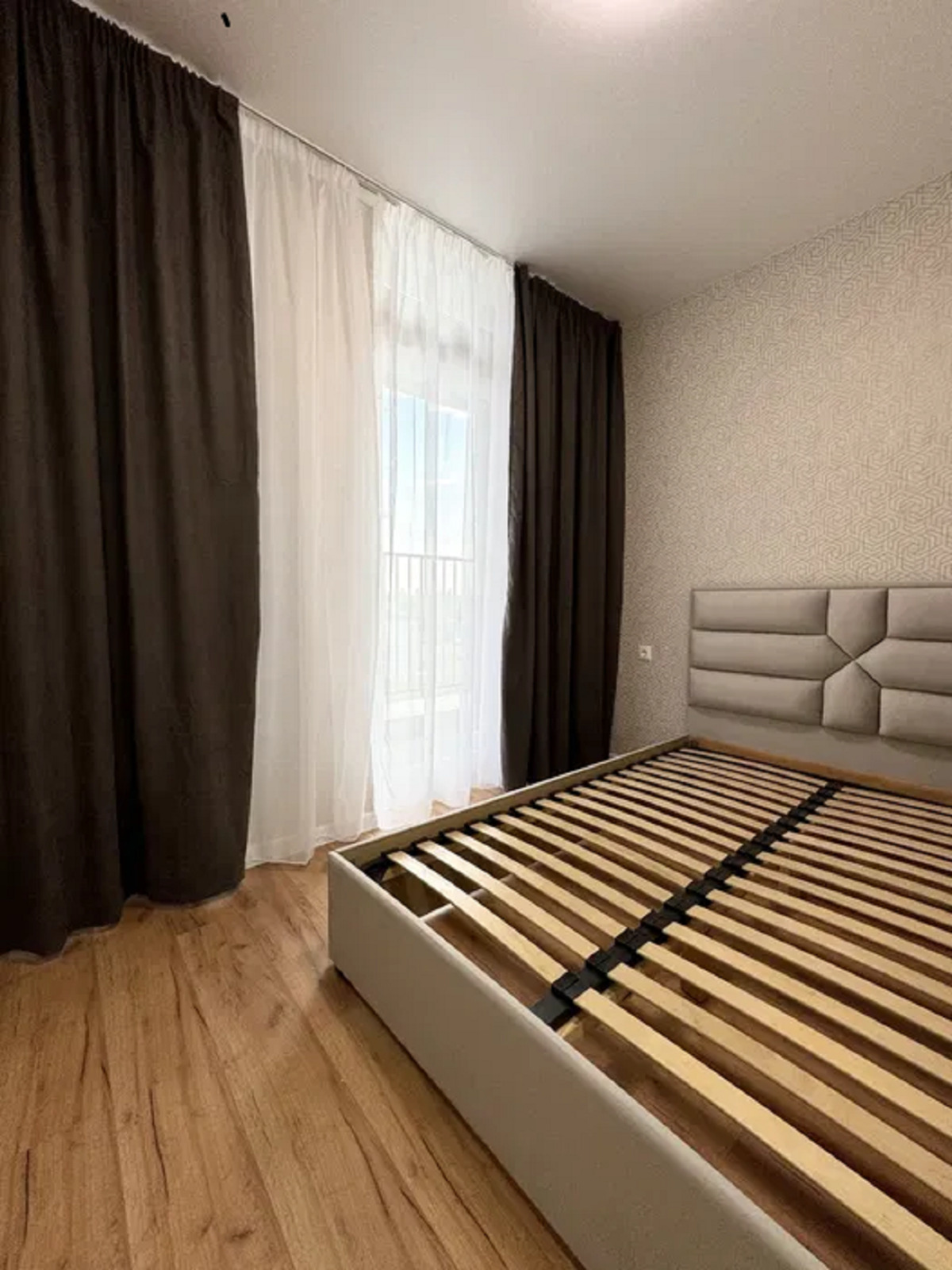 Продам 1к квартиру по вул. Радісна/Генерала Петрова фото 1 Продам 1к квартиру по вул. Радісна/Генерала Петрова фото 1