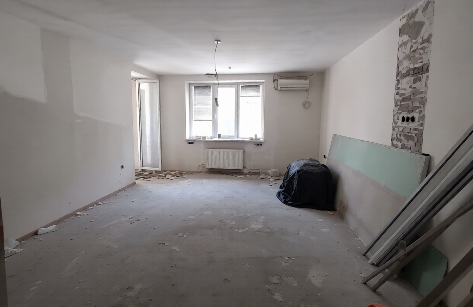 Продам 2 комнатную в кирпичном доме. 70 м2 Ак. Королева / Тополевая фото 1 Продам 2 комнатную в кирпичном доме. 70 м2 Ак. Королева / Тополевая фото 1