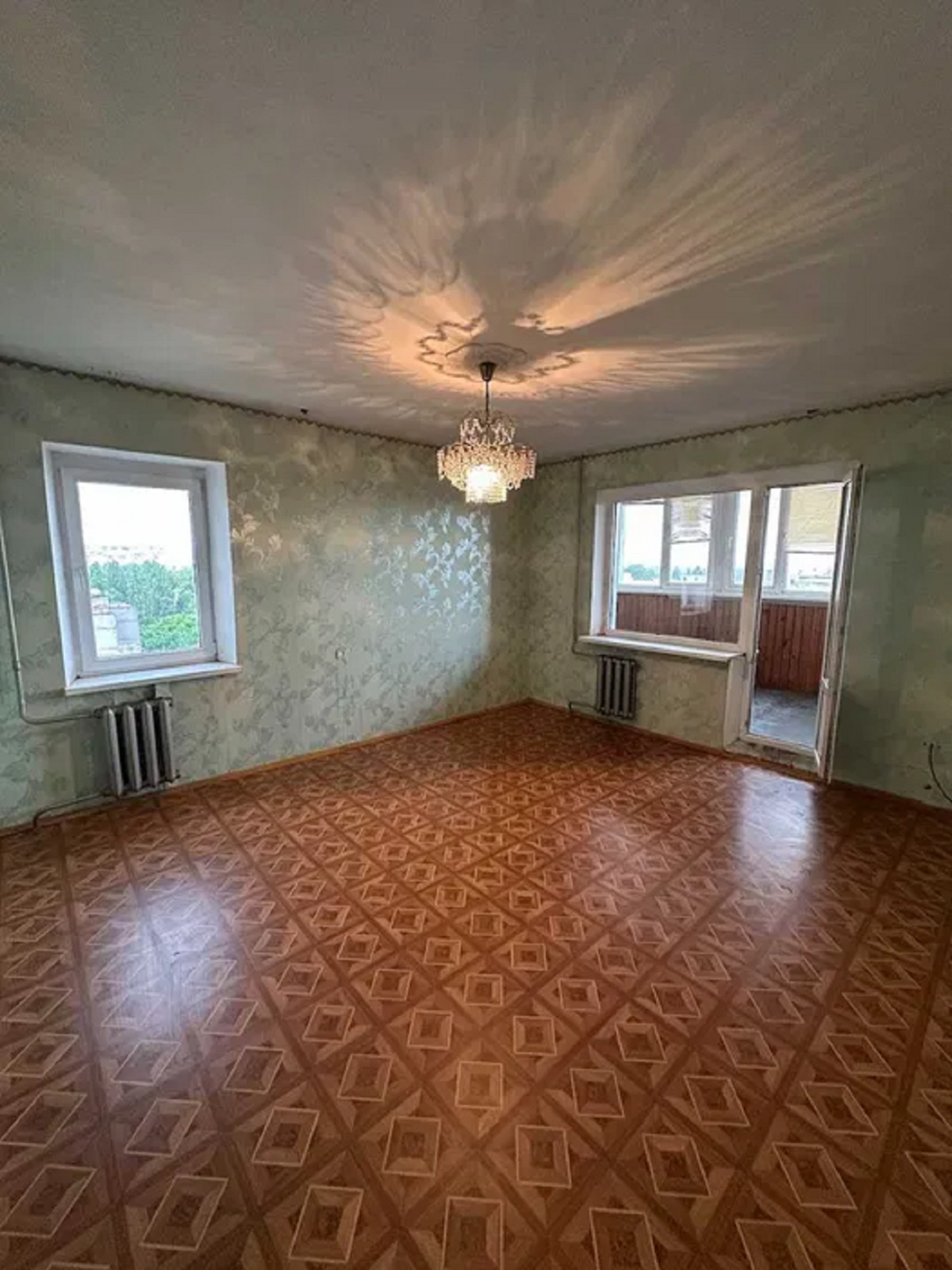 Продам 3к квартиру пр. Небесної сотні / ТЦ Сіті Центр фото 1 Продам 3к квартиру пр. Небесної сотні / ТЦ Сіті Центр фото 1