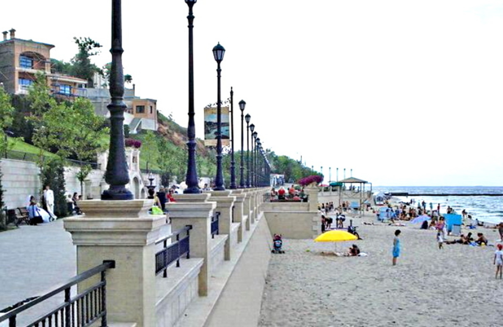 Продам видову 3к квартиру в ЖК Аквамарин. 84 м2. 600 метрів від пляжу! фото 1 Продам видову 3к квартиру в ЖК Аквамарин. 84 м2. 600 метрів від пляжу! фото 1