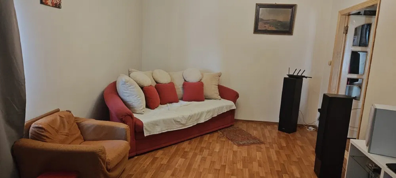 Продам 3к квартиру по пр. Небесної сотні / лінія 13 трамваю фото 1 Продам 3к квартиру по пр. Небесної сотні / лінія 13 трамваю фото 1