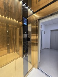  1   40,7 2.  / .  Kadorr City  11