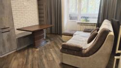 Продам 4 комнатную квартиру. Кирпич. 4 этаж, газ. Центр Таирова. Академика Королева фото 8 Продам 4 комнатную квартиру. Кирпич. 4 этаж, газ. Центр Таирова. Академика Королева фото 8