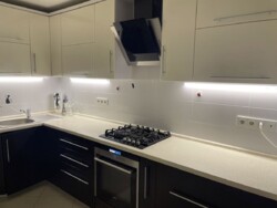 Продам 3 комнатную в кирпичном доме. Центр Таирова фото 2 Продам 3 комнатную в кирпичном доме. Центр Таирова фото 2