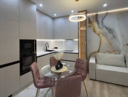  1   42,3 2.  / .  Kadorr City  1