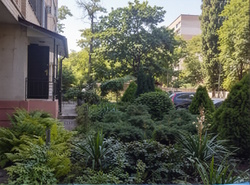 Продам 2 комнатную в кирпичном доме. 70 м2 Ак. Королева / Тополевая фото 8 Продам 2 комнатную в кирпичном доме. 70 м2 Ак. Королева / Тополевая фото 8