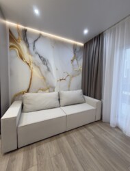  1   42,3 2.  / .  Kadorr City  8