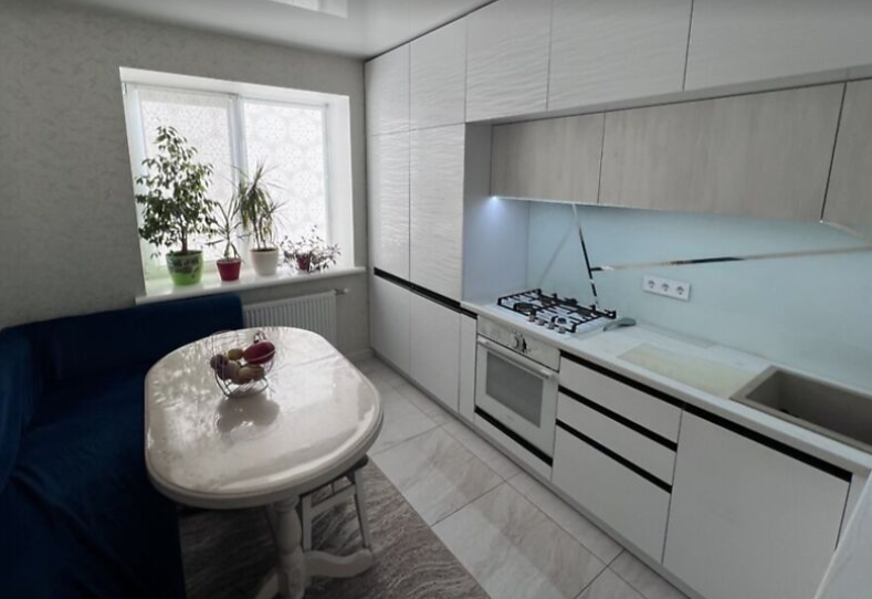 Продаж 2к квартири 59 кв. м на вул. Центральна фото 1 Продаж 2к квартири 59 кв. м на вул. Центральна фото 1