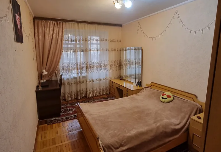 Продаж 3к квартири, Миколи Амосова, Слов'янка фото 1 Продаж 3к квартири, Миколи Амосова, Слов'янка фото 1