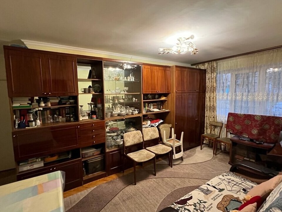 Продаж 3к квартири 67 кв. м на просп. Космонавтів фото 1 Продаж 3к квартири 67 кв. м на просп. Космонавтів фото 1