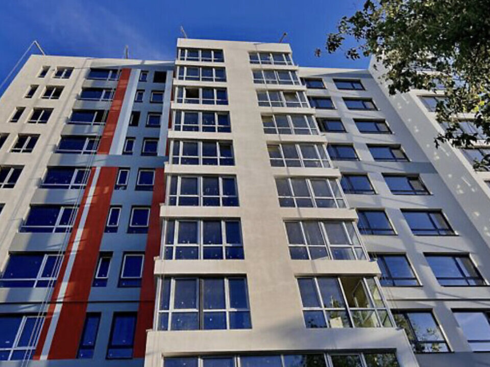 Продаж 1к квартири 49.5 кв. м на пл. Привокзальна фото 1 Продаж 1к квартири 49.5 кв. м на пл. Привокзальна фото 1