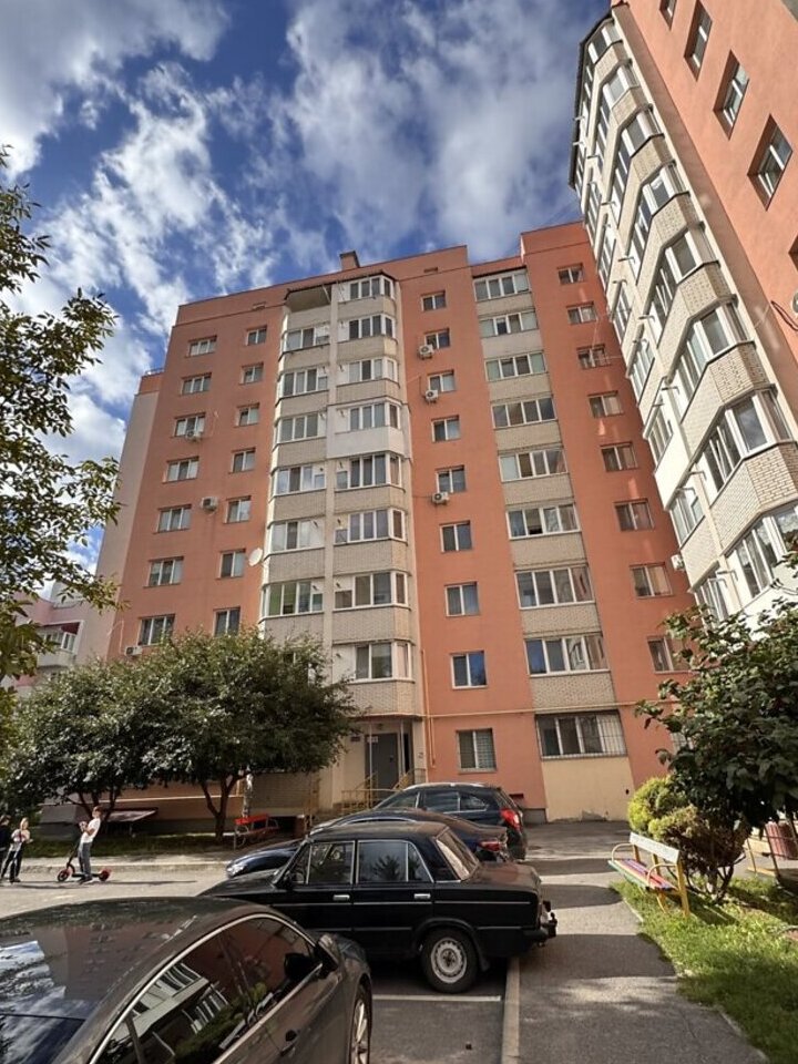 Продаж 2к квартири 65.3 кв. м на вул. Анатолія Бортняка фото 1 Продаж 2к квартири 65.3 кв. м на вул. Анатолія Бортняка фото 1
