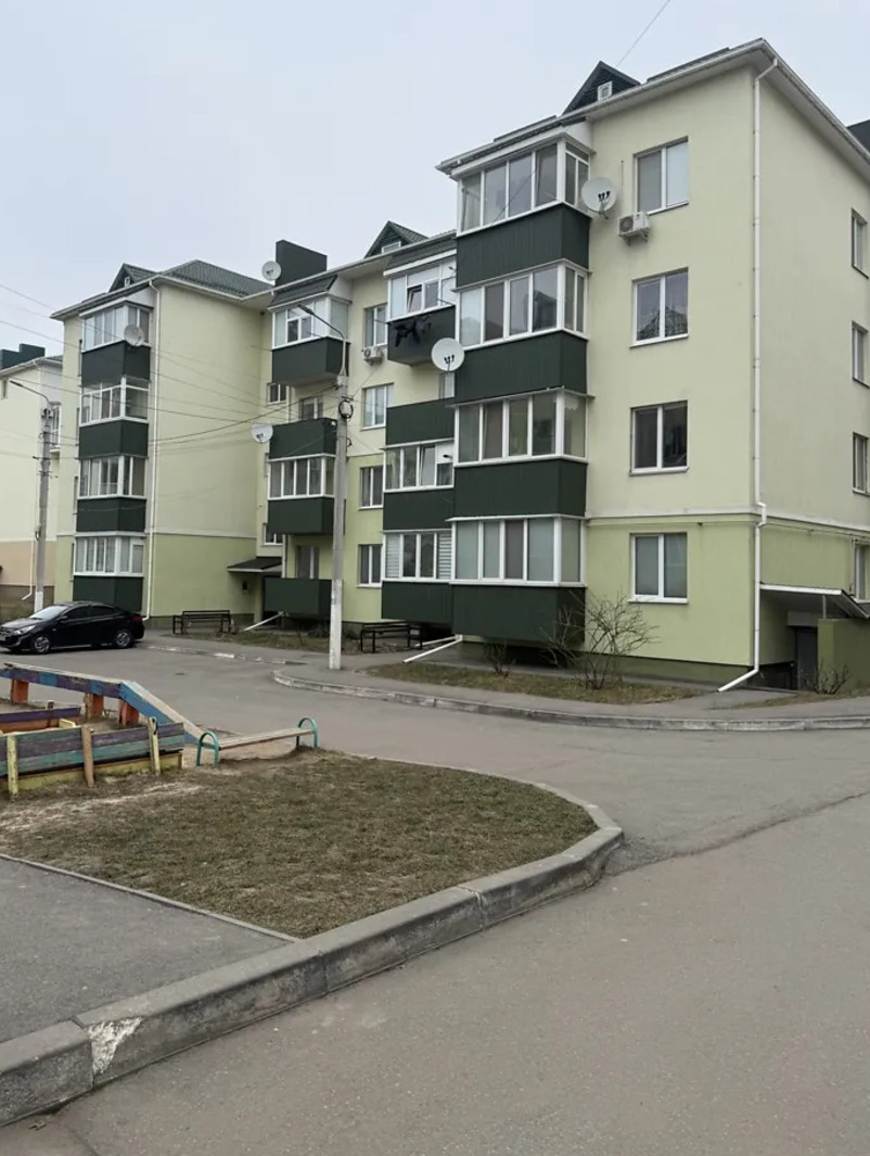 Продаж 3к квартири 80 кв. м на вул. Центральна фото 1 Продаж 3к квартири 80 кв. м на вул. Центральна фото 1