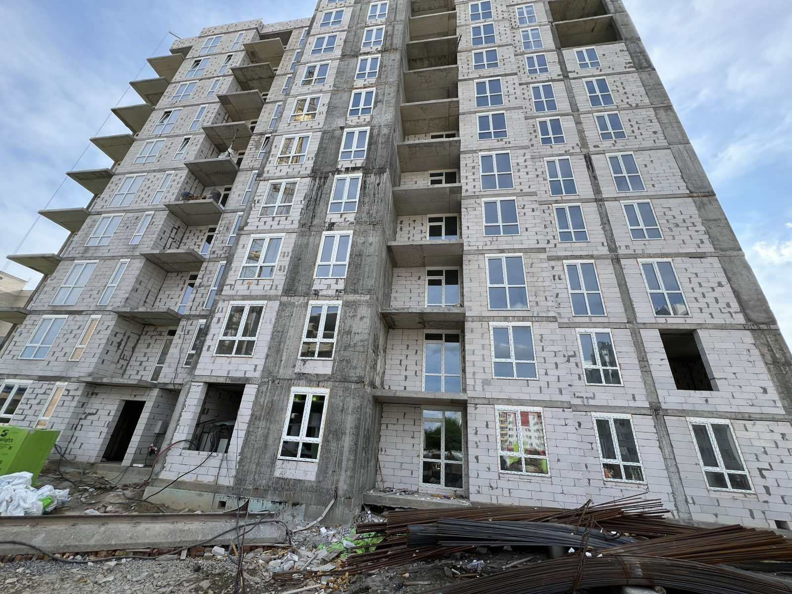 Продаж 1к квартири 45 кв. м., ЖК Family Comfort фото 1 Продаж 1к квартири 45 кв. м., ЖК Family Comfort фото 1