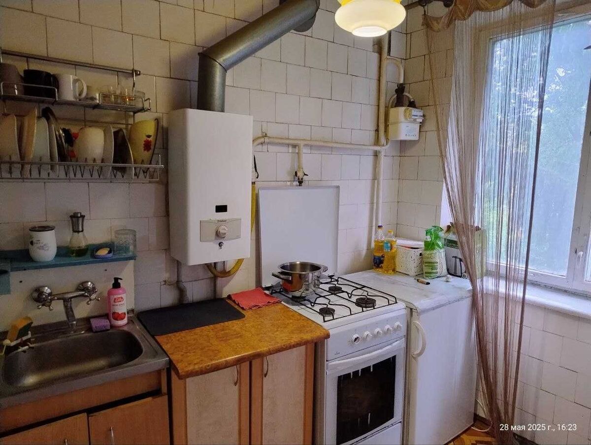 Продаж 2-кімнатної квартири, просп. Космонавтів фото 1 Продаж 2-кімнатної квартири, просп. Космонавтів фото 1