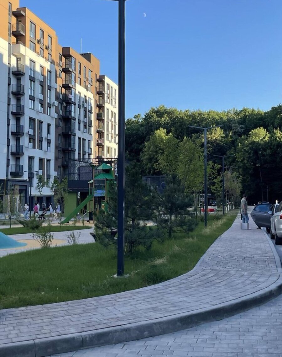 Продаж 1к квартири 48 кв. м на вул. Праведників світу 21Ж фото 1 Продаж 1к квартири 48 кв. м на вул. Праведників світу 21Ж фото 1