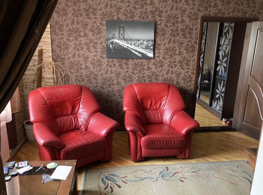 Продаж 2к квартири 65 кв. м на вул. Степана Бандери фото 1 Продаж 2к квартири 65 кв. м на вул. Степана Бандери фото 1