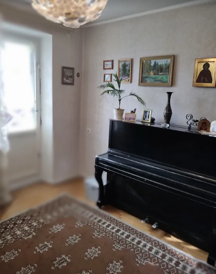 Продаж 3к квартири 80 кв. м на вул. Молодіжна фото 1 Продаж 3к квартири 80 кв. м на вул. Молодіжна фото 1