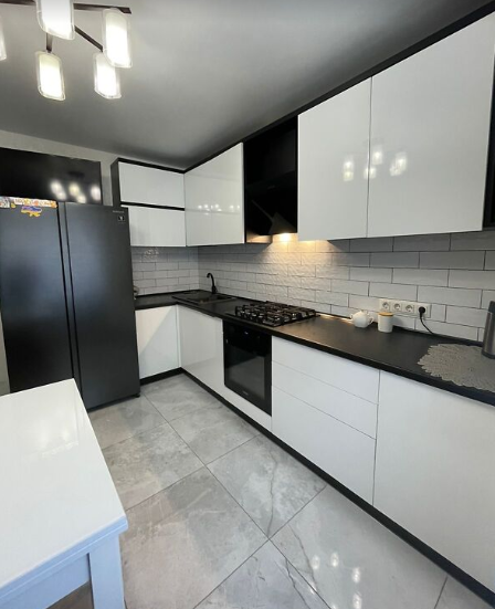 Продаж 1к квартири 41 кв. м на вул. Алеї 35/1 корпус 3 фото 1 Продаж 1к квартири 41 кв. м на вул. Алеї 35/1 корпус 3 фото 1