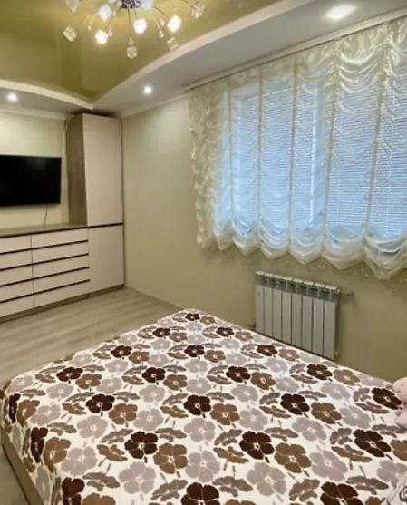 Продаж 3к квартири 84 кв. м на вул. Пляжна 12 фото 1 Продаж 3к квартири 84 кв. м на вул. Пляжна 12 фото 1